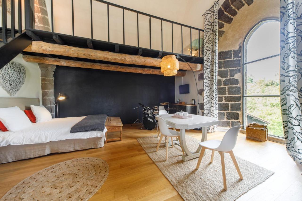 Chambres Et Maisons D'Hotes Du Prieure De La Bajasse - Le 1150 Vieille-Brioude Bagian luar foto